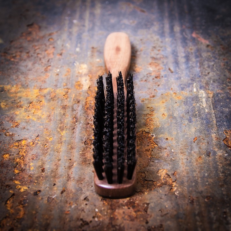 Pearwood & Ox Horn Beard Brush